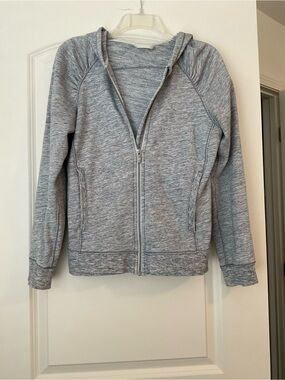 lululemon athletica Light Heather Gray Zip Hoodie